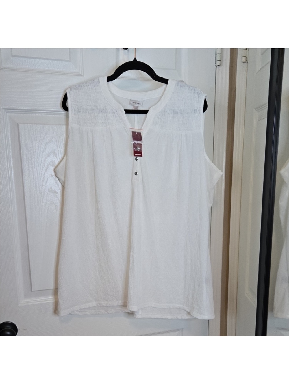 Saks Fifth Avenue White Sleeveless Blouse